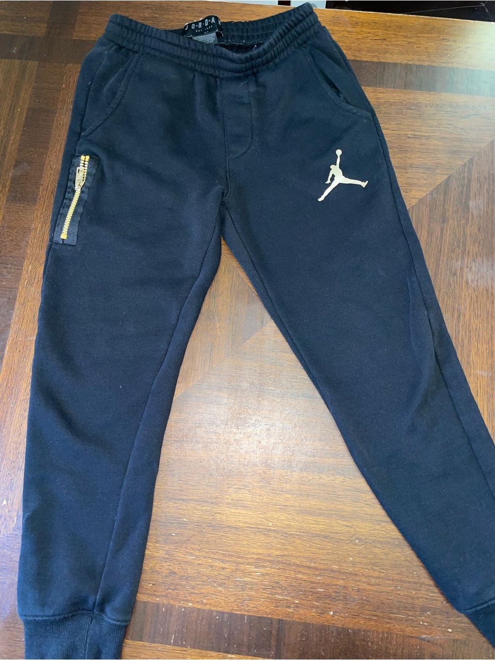 Jordan Youth Medium Jogger Pants Black Jumpman Athletic Sweatpants Boys Girls